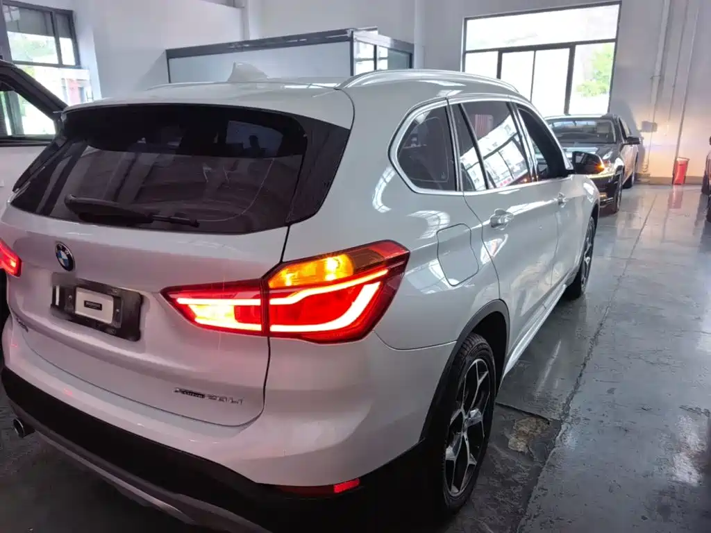 BMW X1 — миниатюра 7