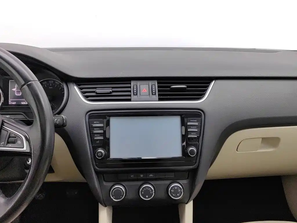 Skoda Octavia — миниатюра 12