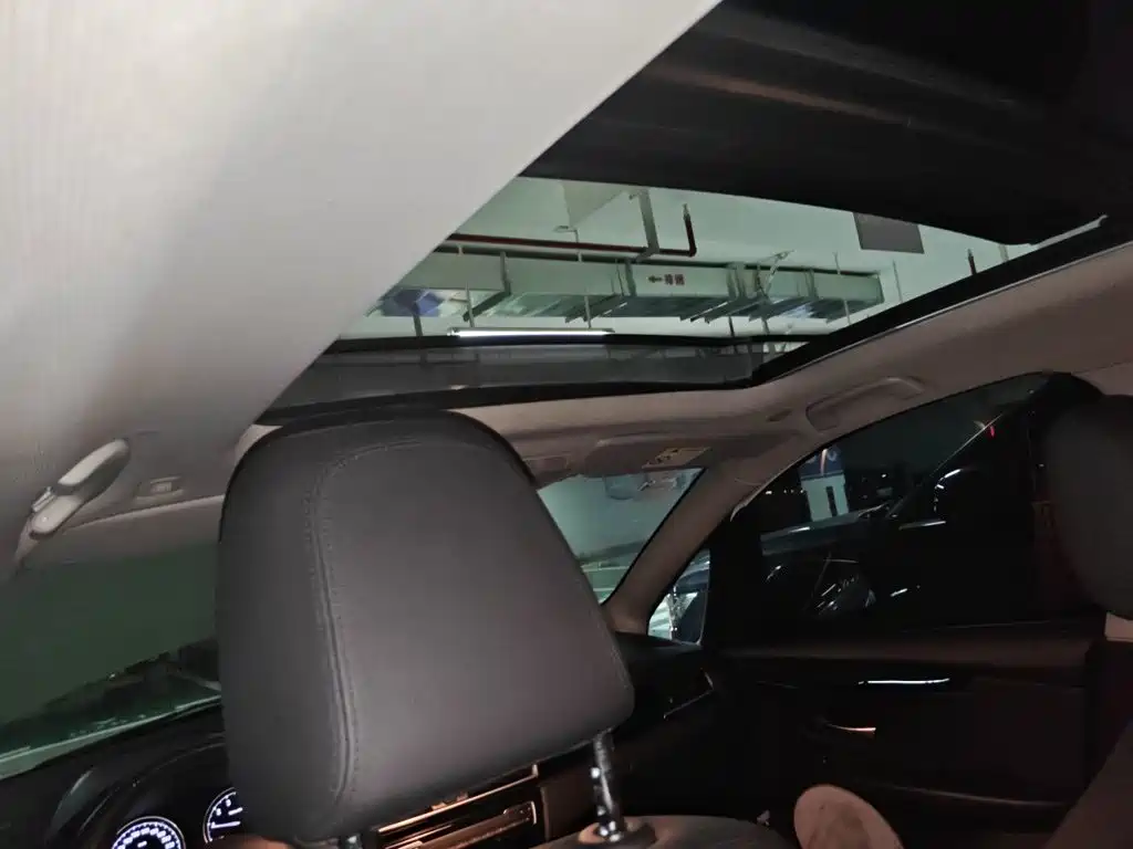 BMW 2 Series Active Tourer — миниатюра 19
