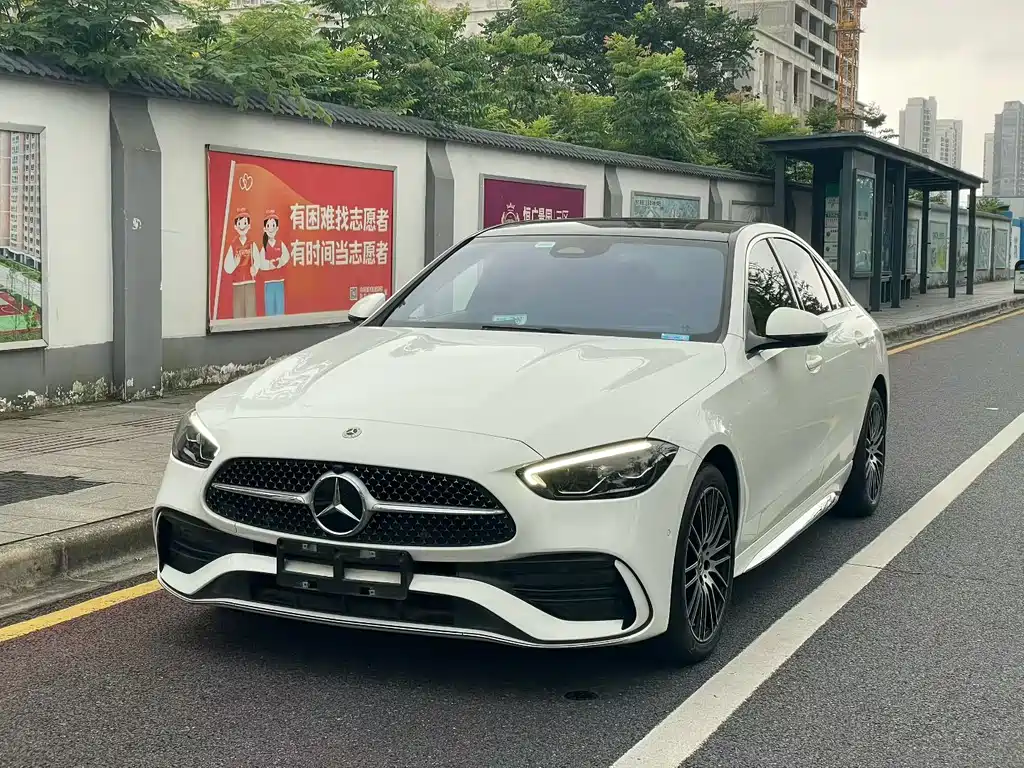 2022 Mercedes-Benz C-klasse - zdjęcie 1 z 9