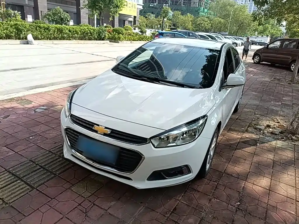 Chevrolet Cruze — миниатюра 2
