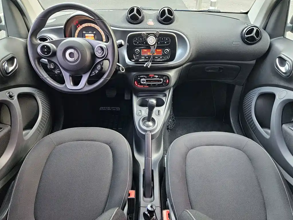 smart Smart Fortwo — миниатюра 5