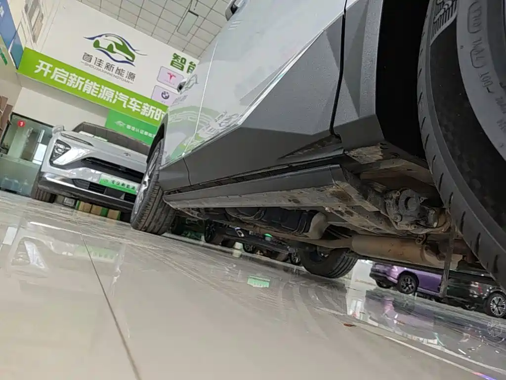 GAC Motor Trumpchi GS8 — миниатюра 21