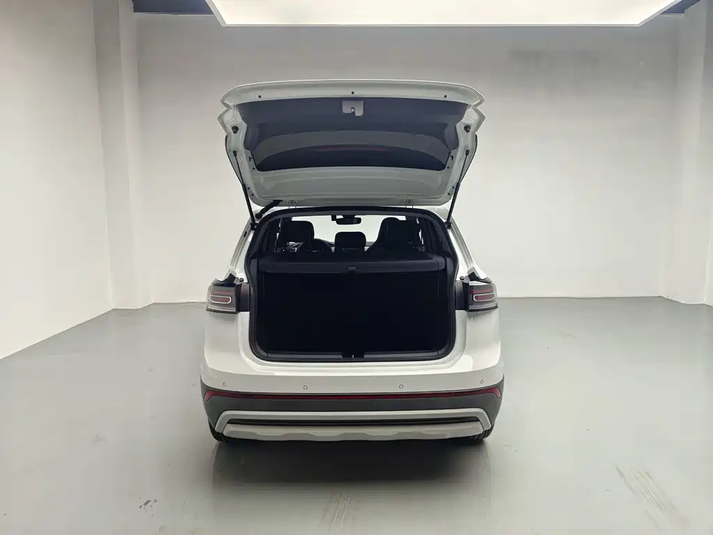 Volkswagen Tharu — миниатюра 14