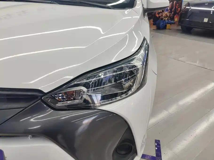 Toyota Yaris L — миниатюра 5
