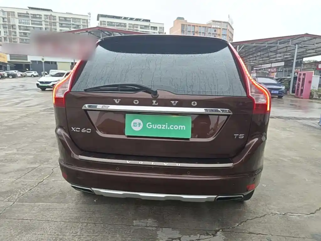 Volvo XC60 — миниатюра 6