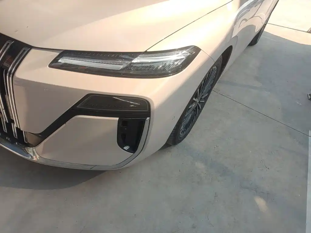 Roewe M7 DMH — миниатюра 24