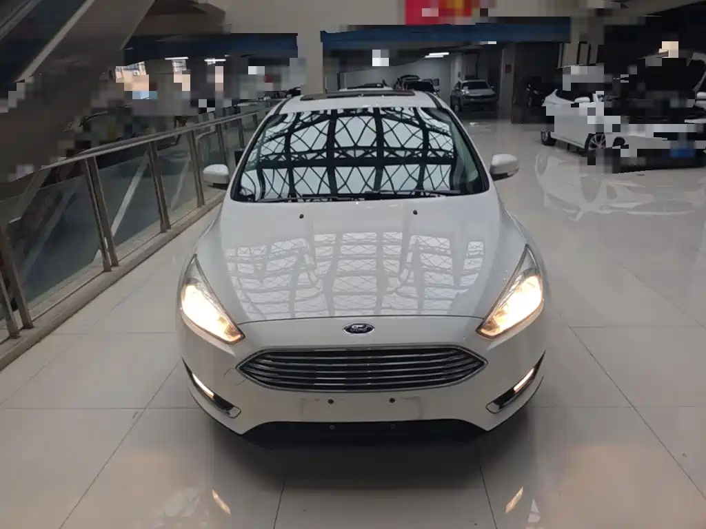 Ford Focus — миниатюра 3