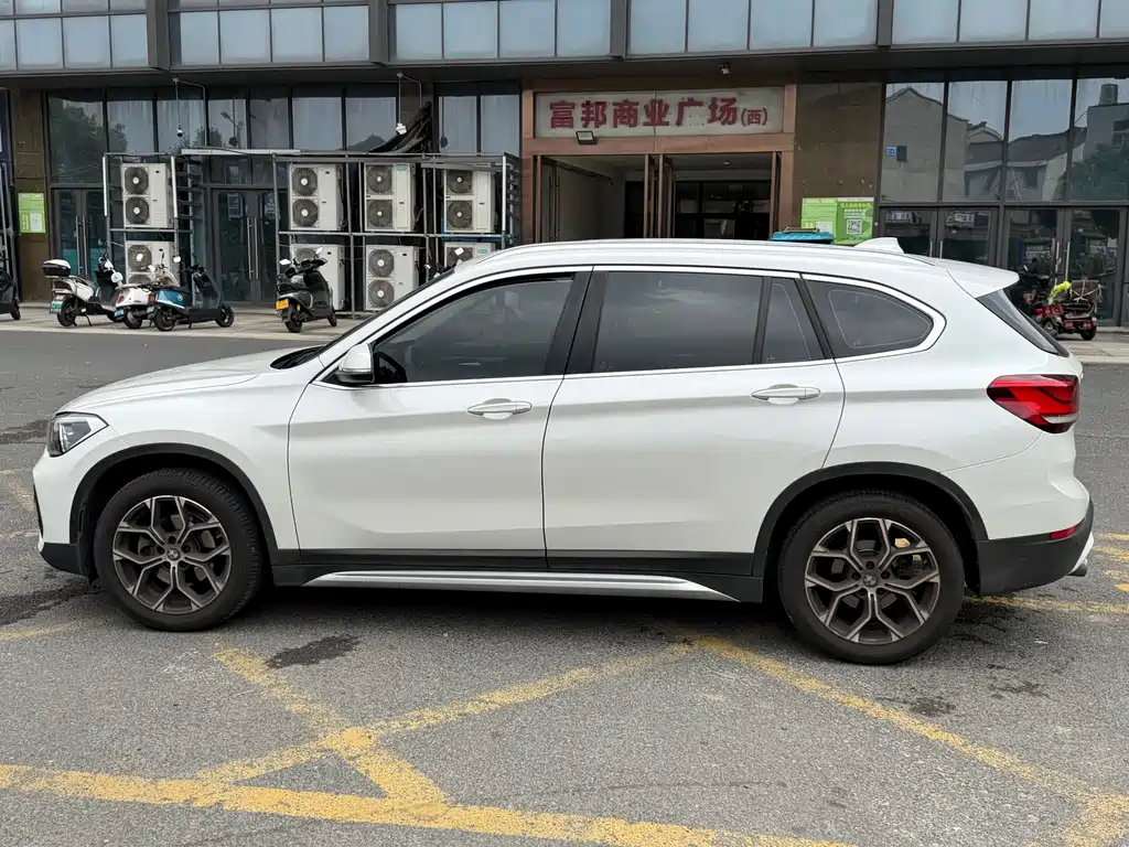 BMW X1 — миниатюра 3