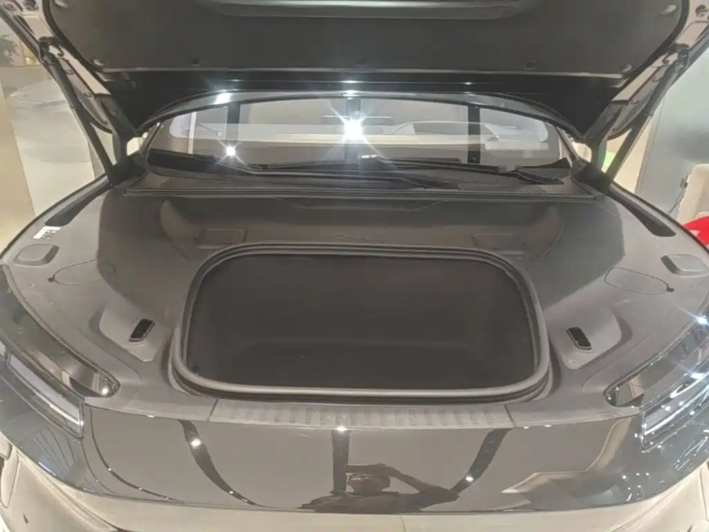 NIO ET9 — миниатюра 20