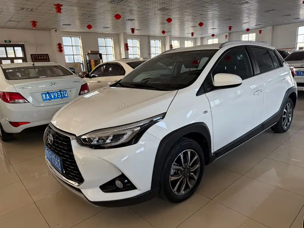 TOYOTA YARIS L ZHIXUAN