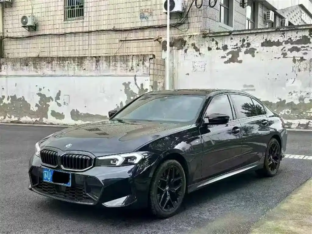BMW 3 Series 2025