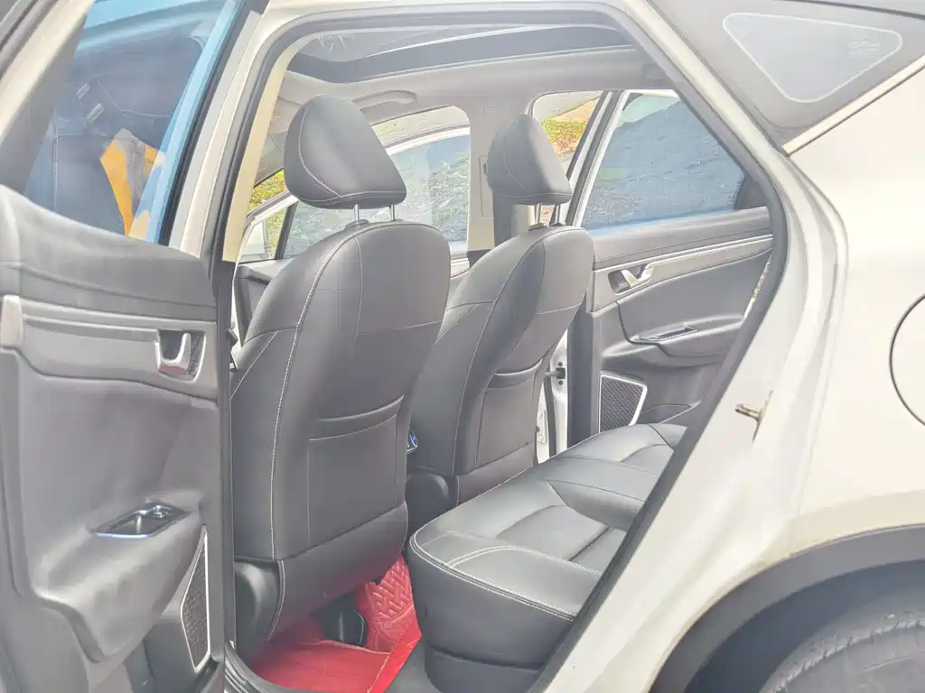 GEELY AUTOMOBILE EMGRAND GS