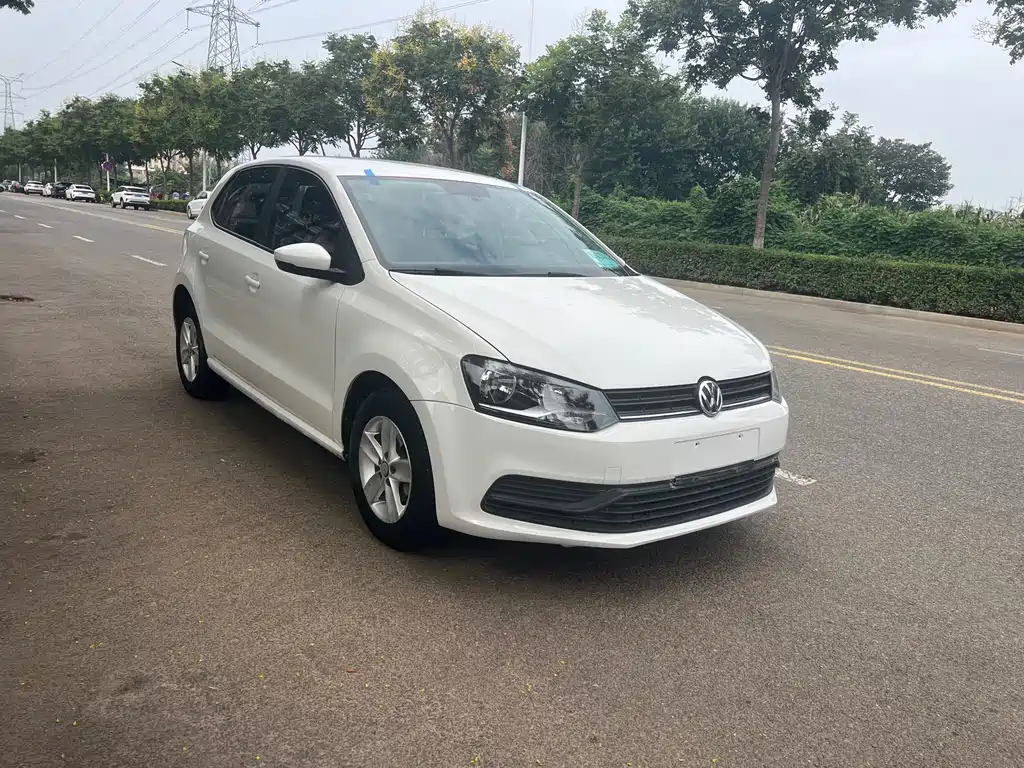 Volkswagen Polo — миниатюра 3