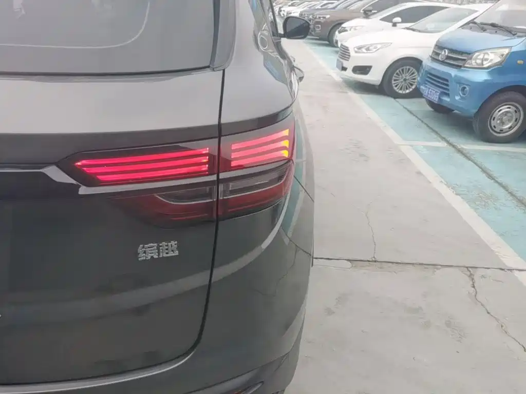 Geely Binyue — миниатюра 8
