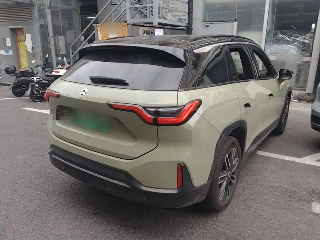 NIO ES6 — миниатюра 7