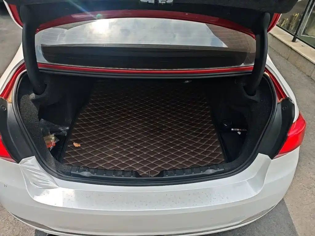 BMW 3 Series — миниатюра 19