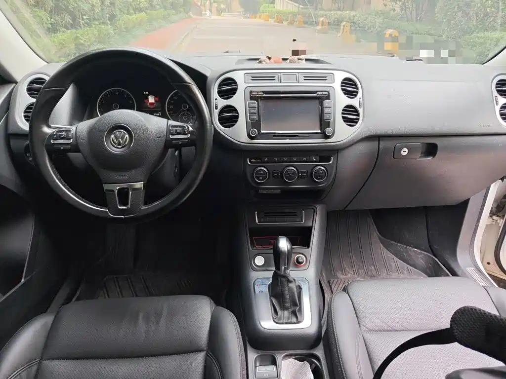 Volkswagen Tiguan — миниатюра 5