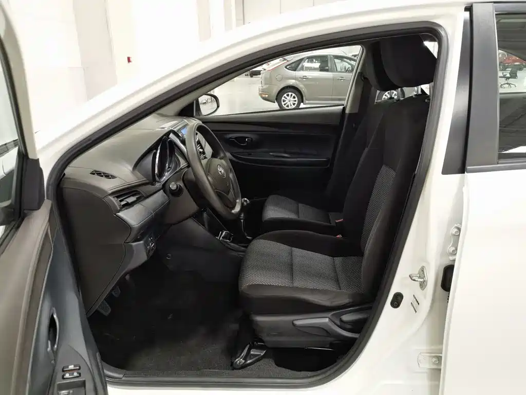 Toyota Vios — миниатюра 10
