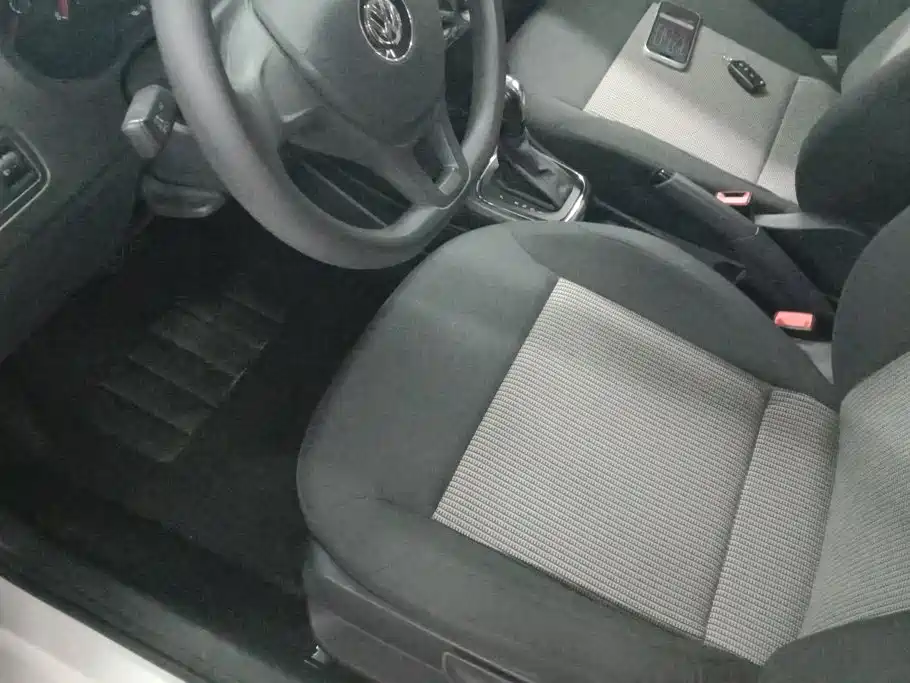 Volkswagen Polo — миниатюра 9