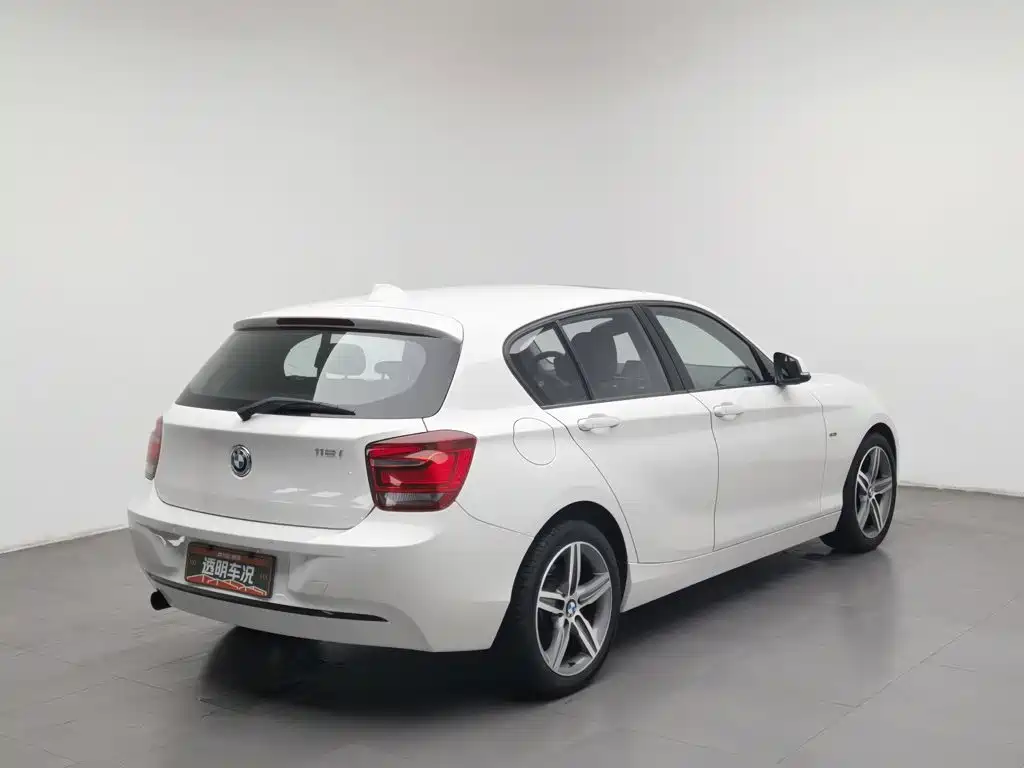 BMW 1 Series (Import) — миниатюра 2