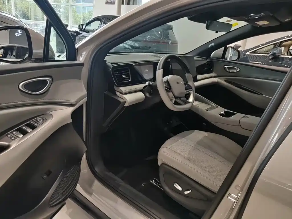 BYD Sealion 06 — миниатюра 4