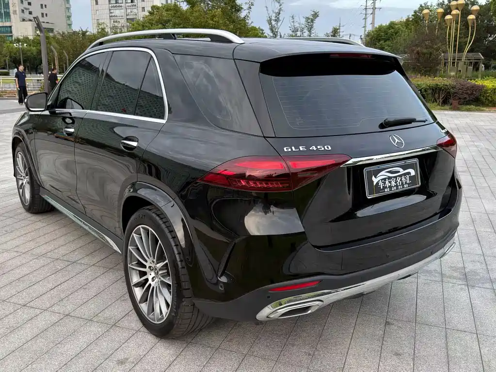 Mercedes-Benz GLE (Import) — миниатюра 7