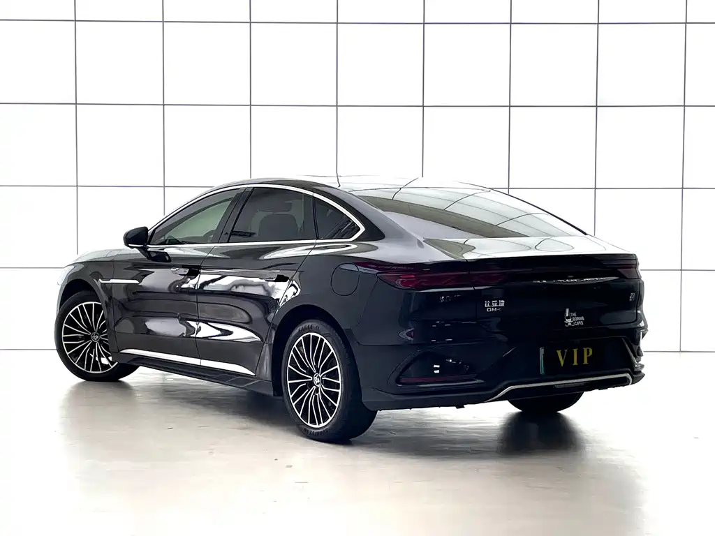 BYD Han — миниатюра 7