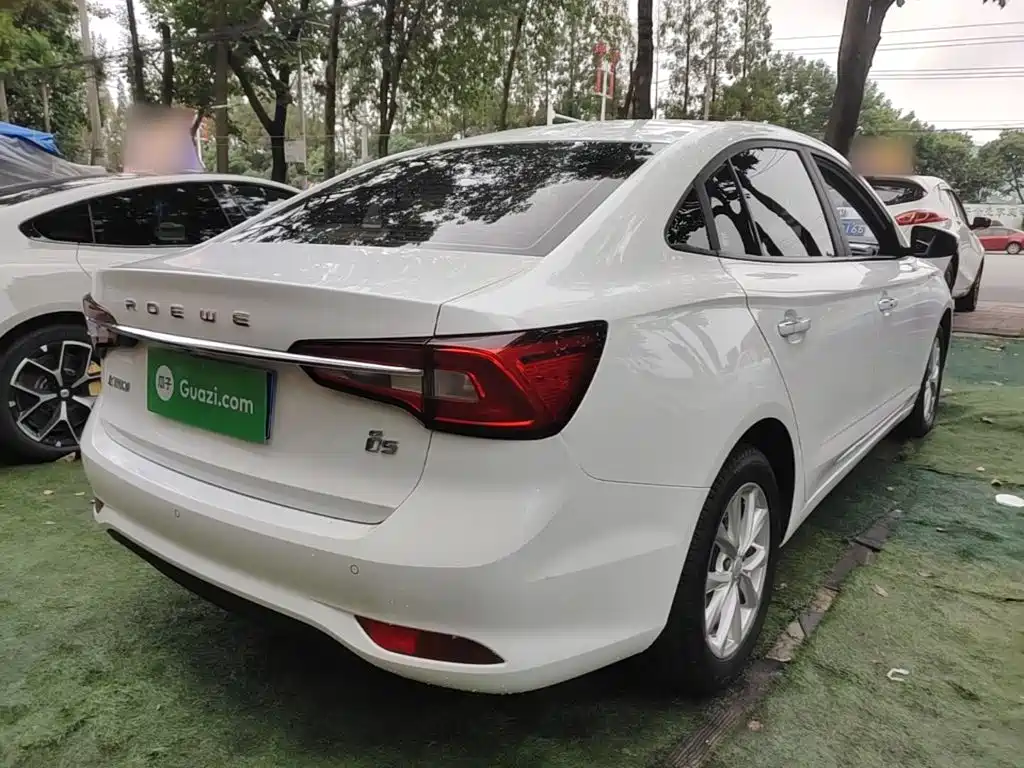 Roewe i5 — миниатюра 7