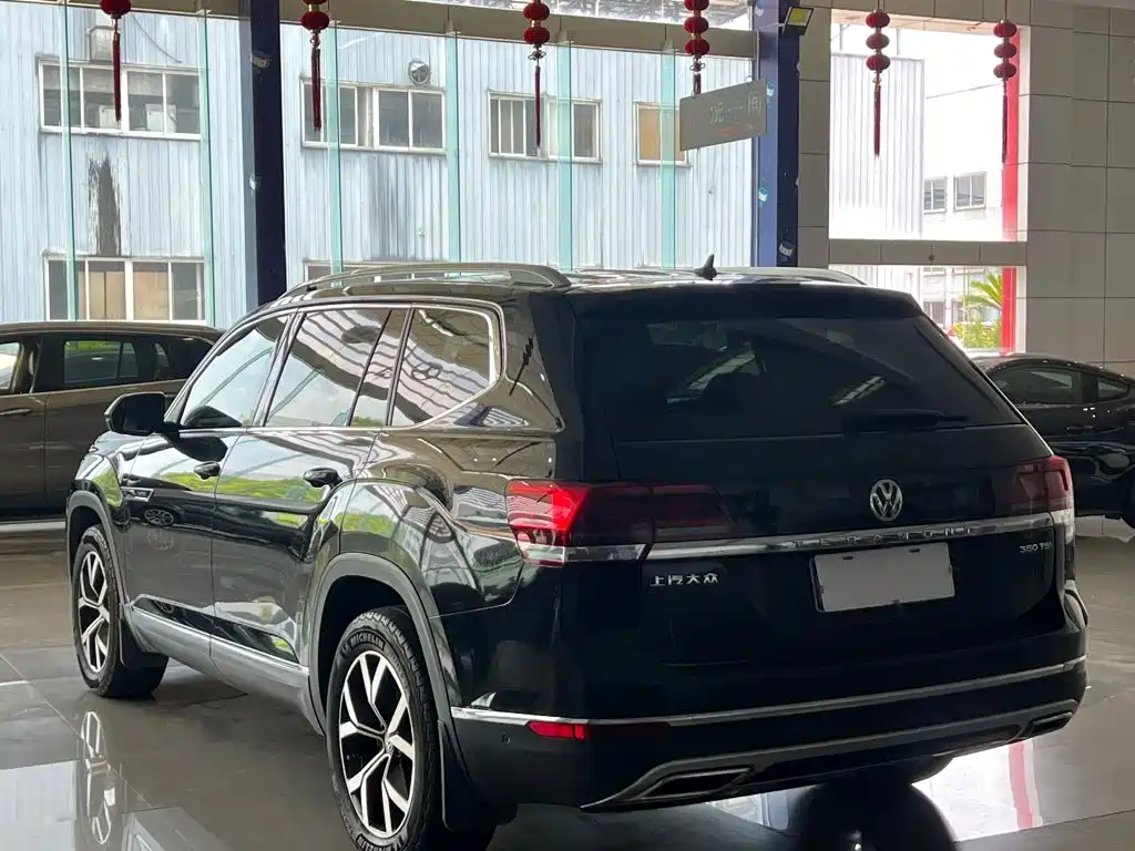 Volkswagen Teramont — миниатюра 8