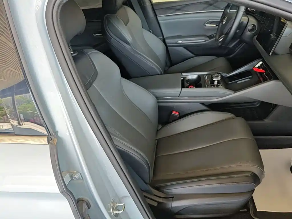 BYD Qin L — миниатюра 25