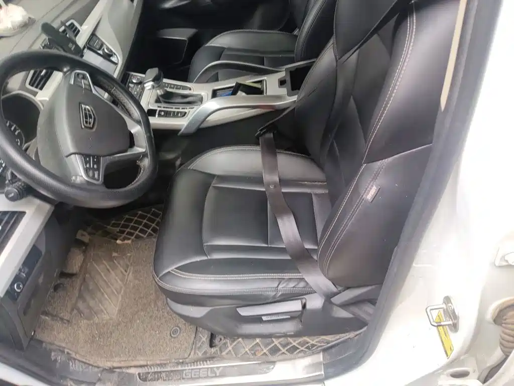 Geely Boyue — миниатюра 8