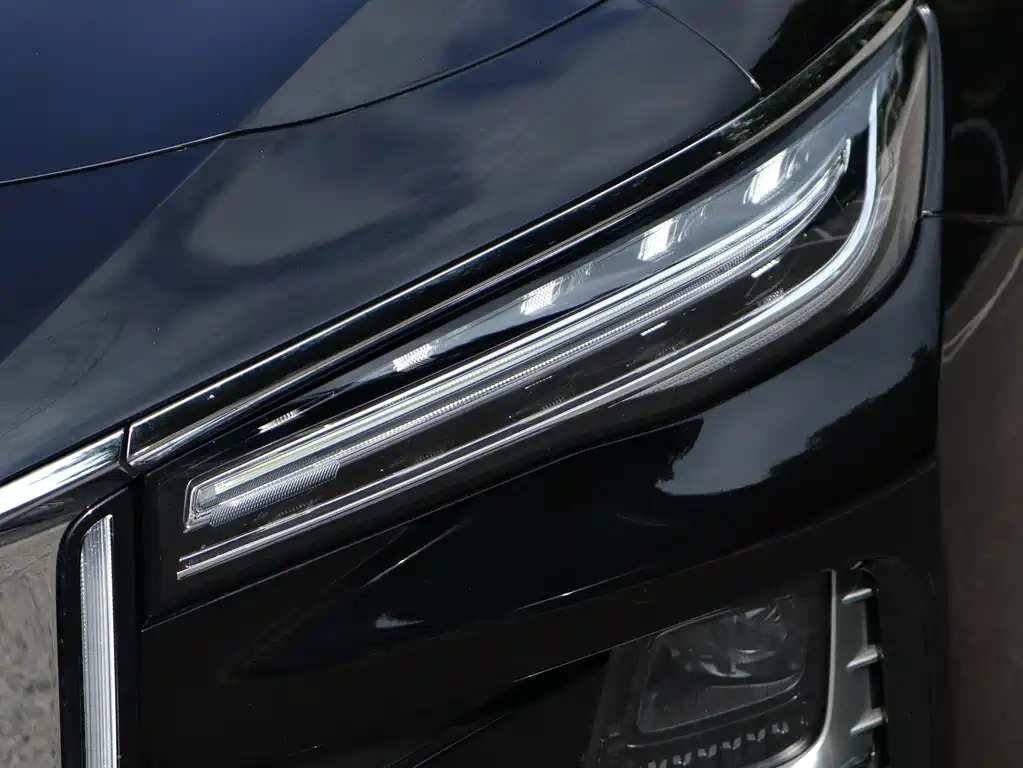 Hongqi Hongqi H5 — миниатюра 7
