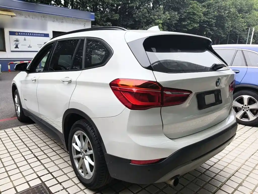 BMW X1 — миниатюра 5