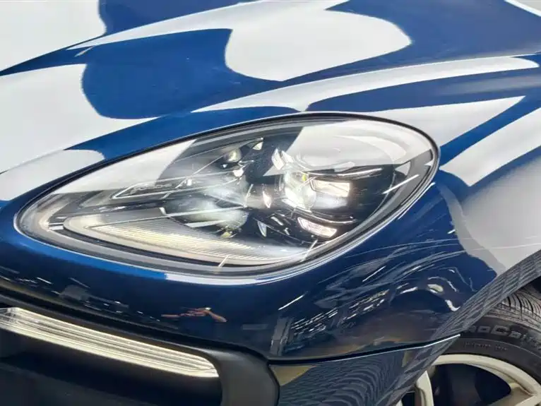 Porsche Macan — миниатюра 7