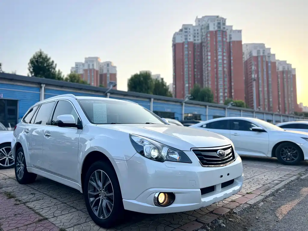 Subaru Outback — миниатюра 3