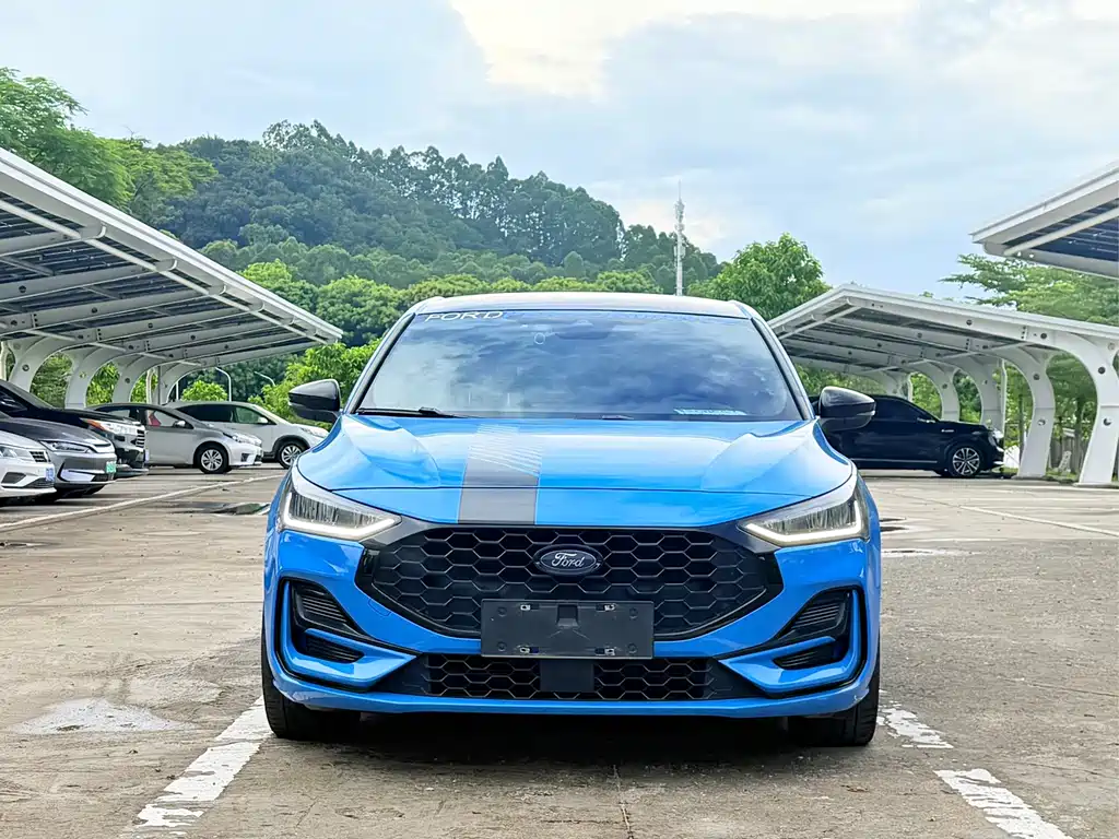 Ford Focus — миниатюра 2