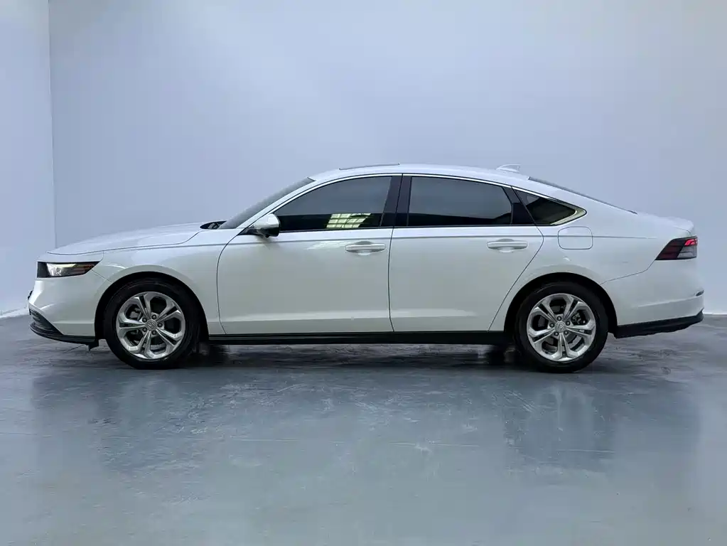 Honda Accord — миниатюра 3