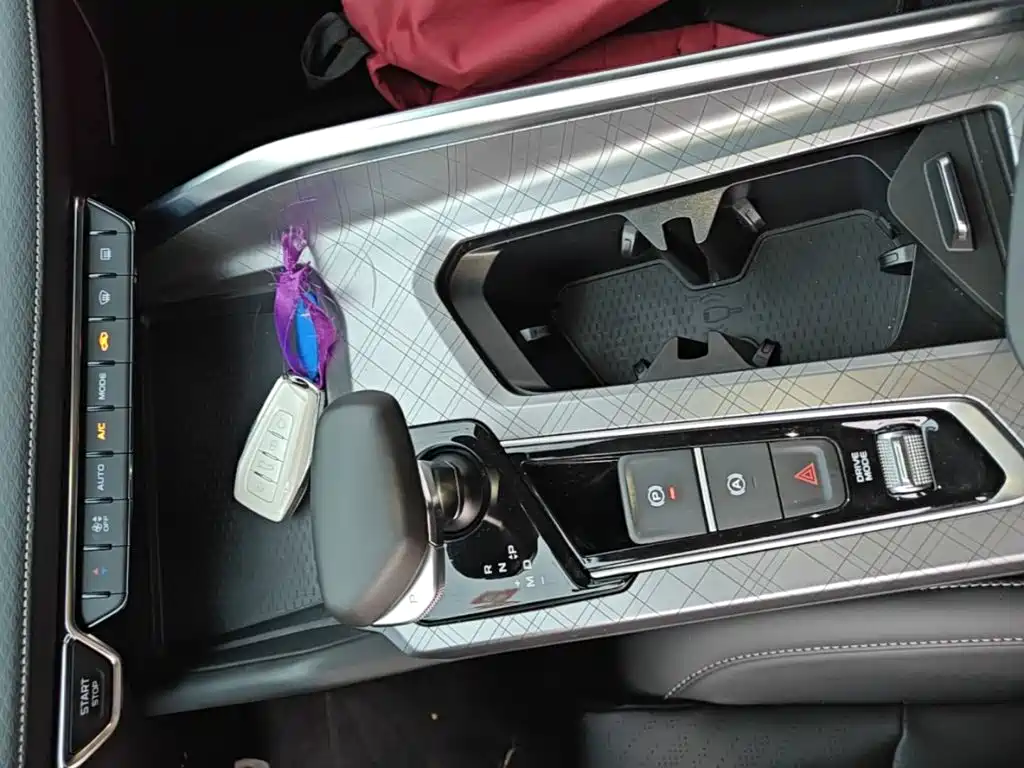 Geely Xingrui — миниатюра 10