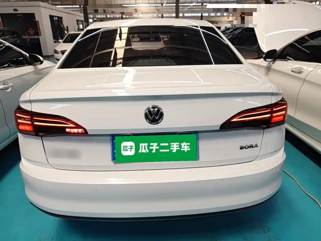 Volkswagen Bora — миниатюра 6