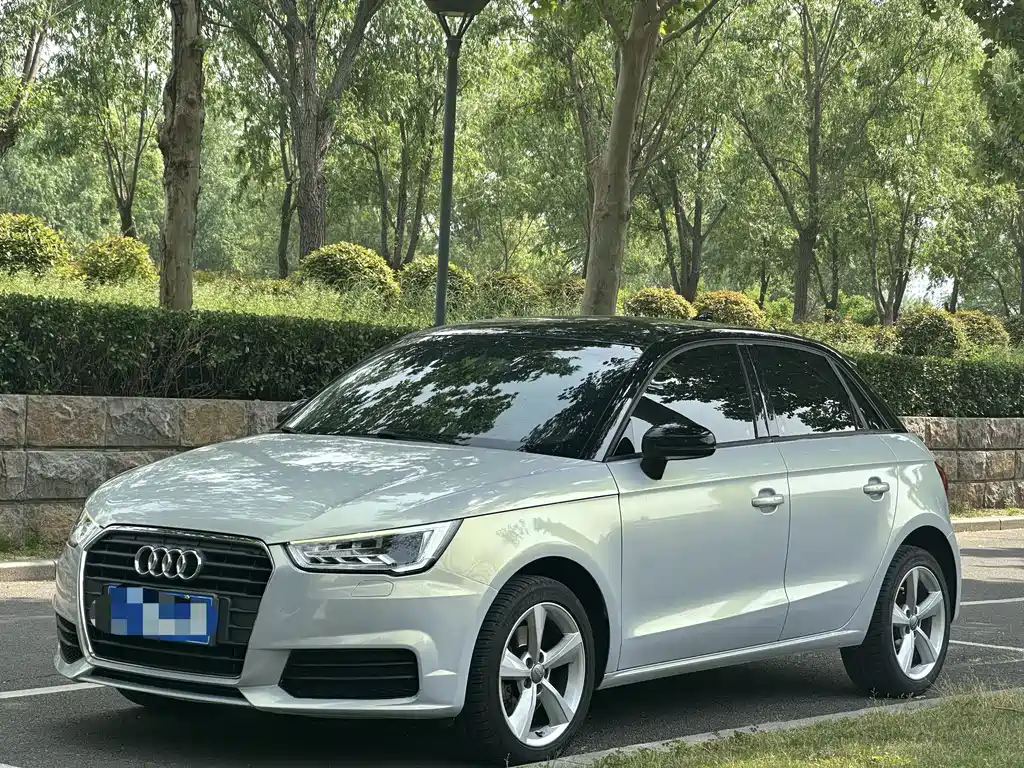 Audi A1 2016