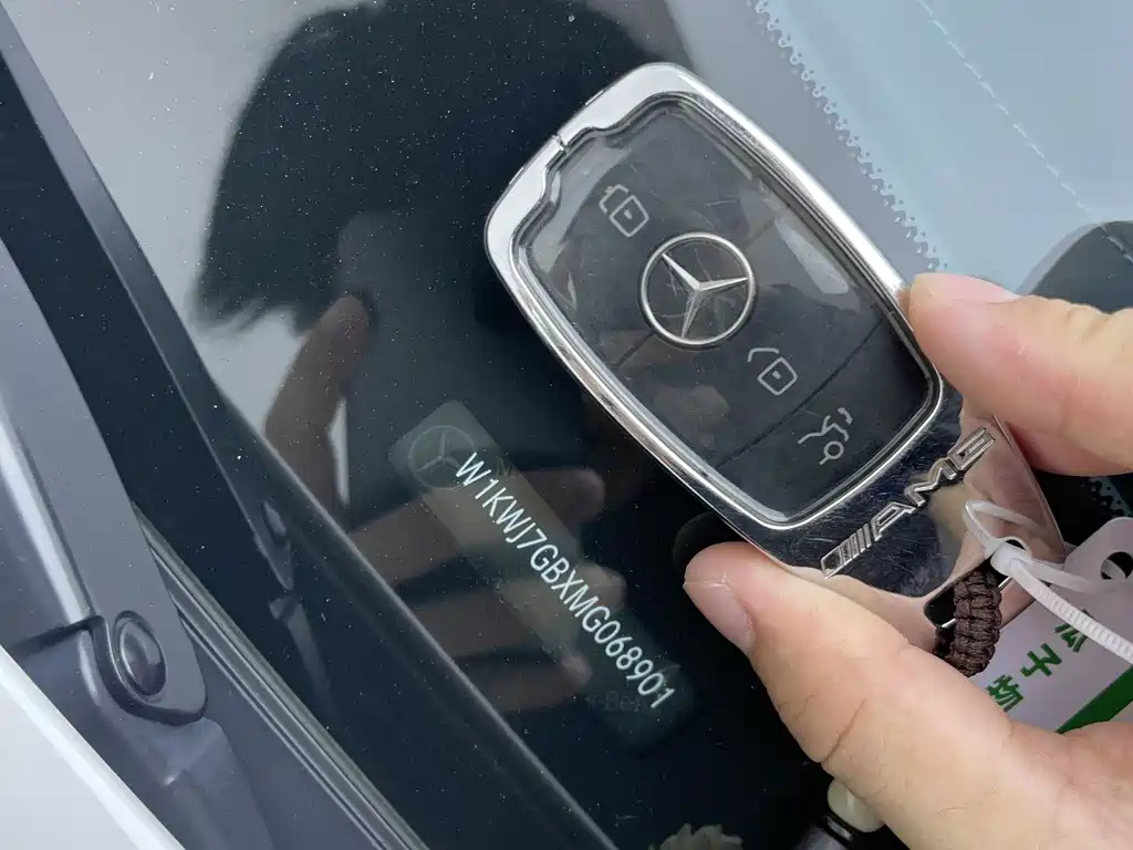 Mercedes-Benz C-Class (Import) — миниатюра 24