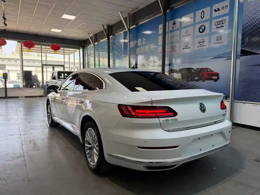 Volkswagen CC — миниатюра 7