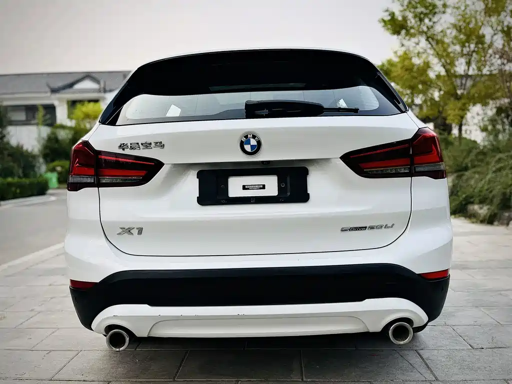 BMW X1 — миниатюра 5