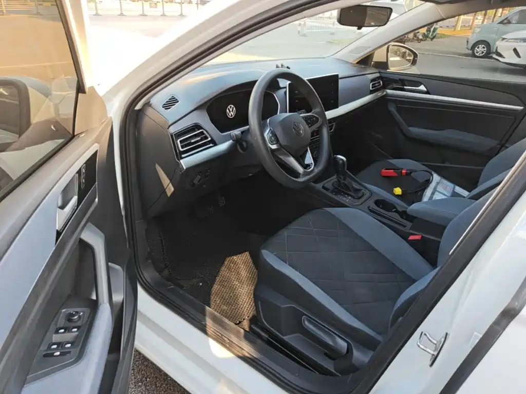 Volkswagen Lavida — миниатюра 16