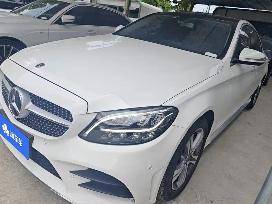 Mercedes-Benz C-Class 2020