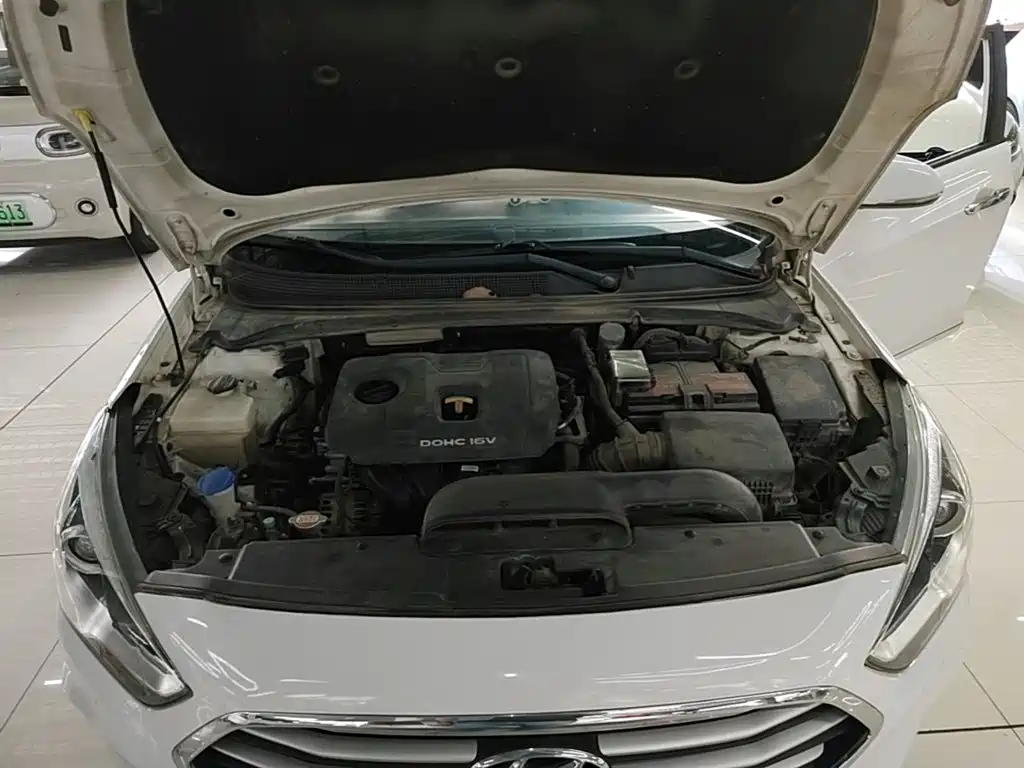 Hyundai Mistra — миниатюра 20