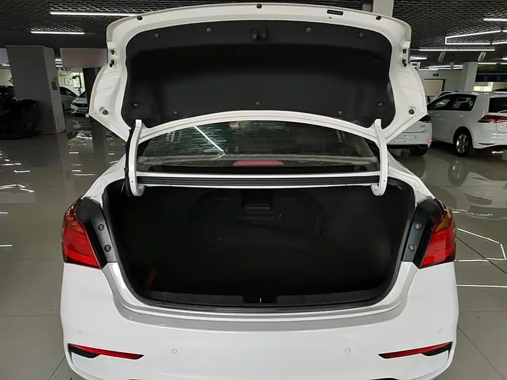Hyundai Mistra — миниатюра 19