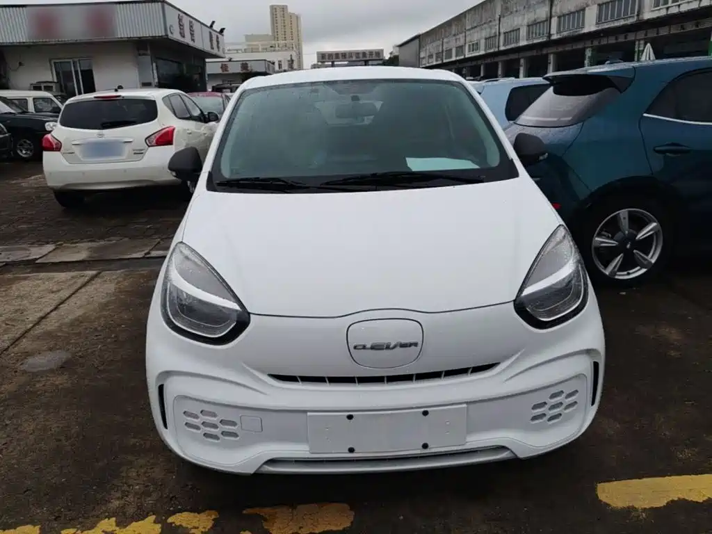 Roewe Clever — миниатюра 3