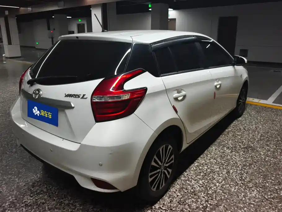 Toyota Yaris L — миниатюра 3